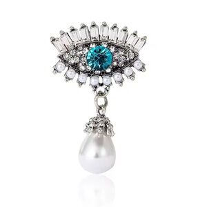 Azure Eye of Elegance Pearl Silver Brooch